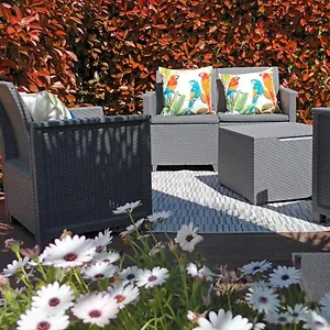 Vakantiepark Oasis Village- 5 Etoiles, Puget-sur Argens