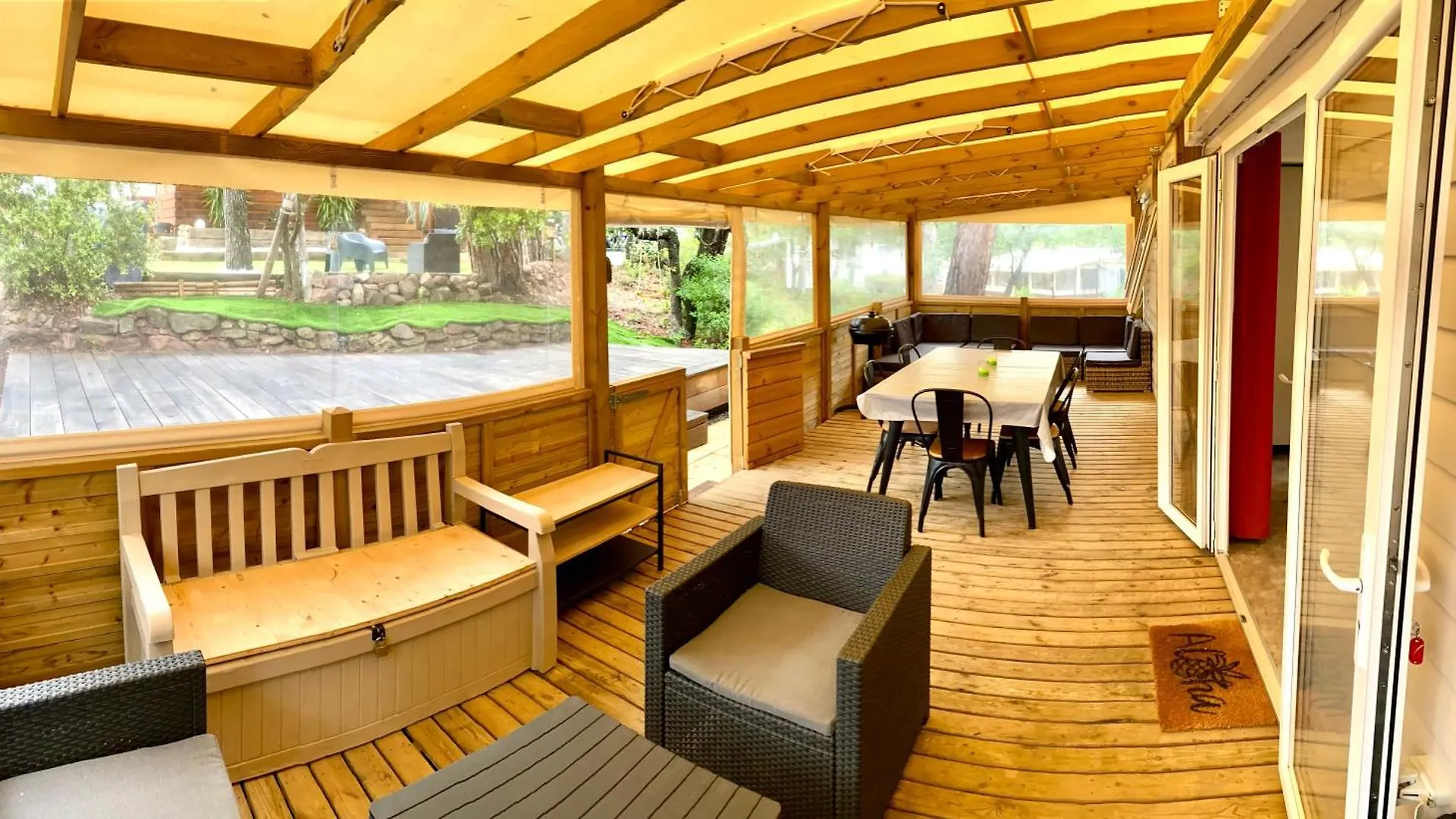 Apartment Mobil Home 6 Personnes Oasis Village Puget-sur Argens